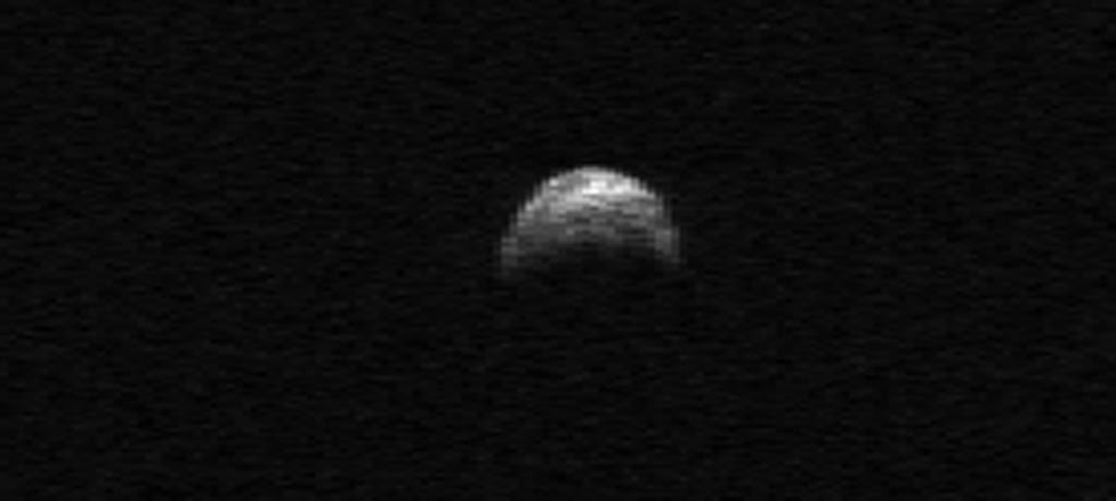 Asteroide-2005-YU55